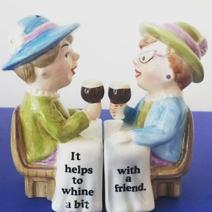 Friends S&P shakers with magnets
